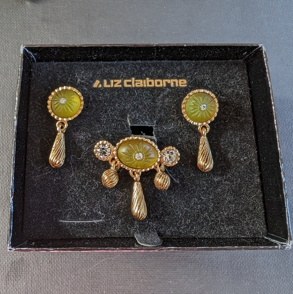 Liz Claiborne, Vintage, earring, brooch, set, original box, green crystal cut - Picture 1 of 6